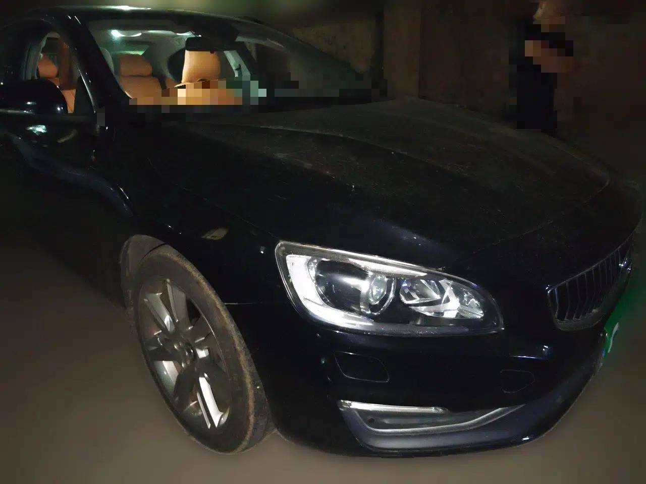 Volvo S60 2014 S60L 2.0T Zhiyuan Edition — миниатюра 3