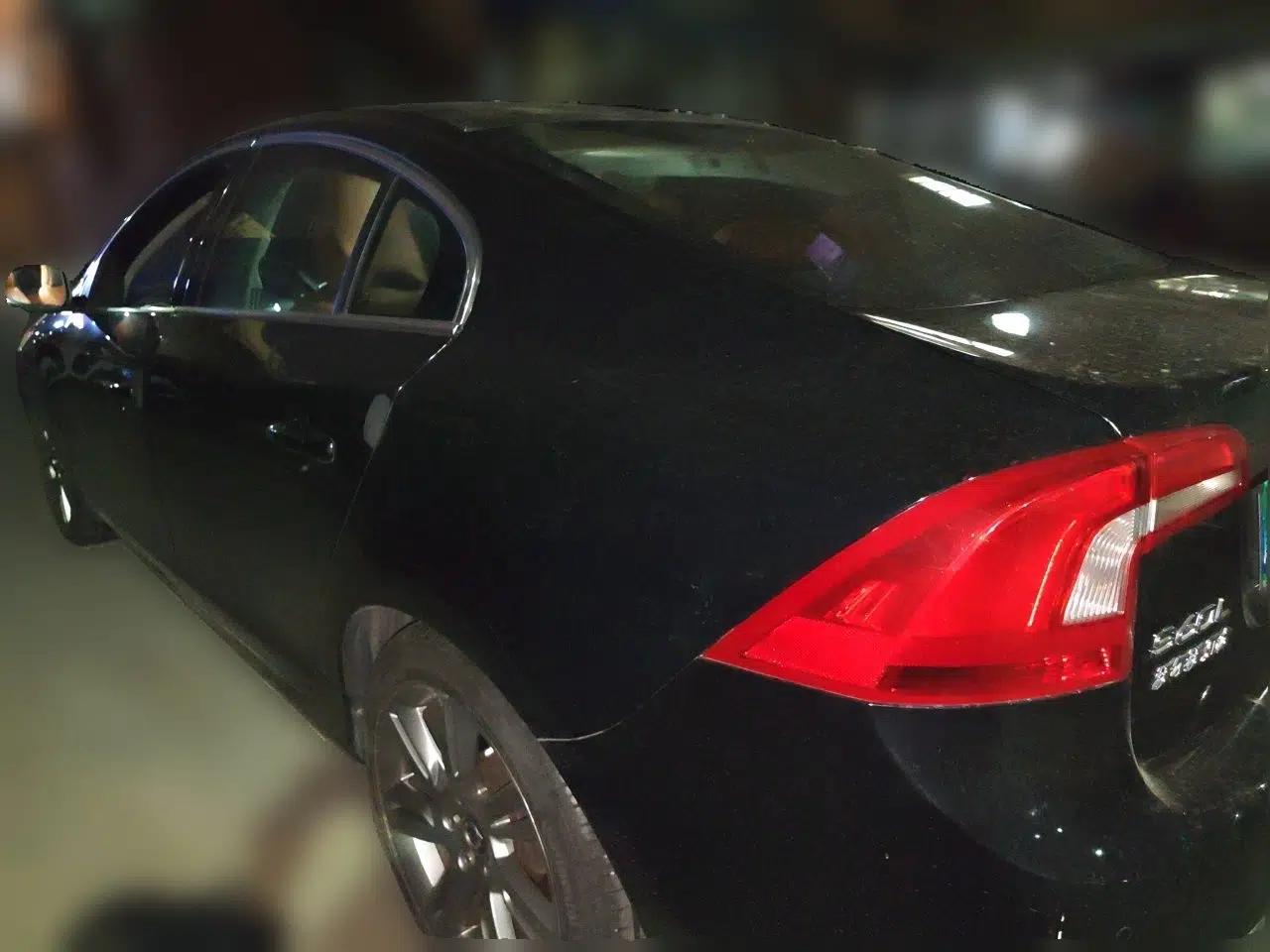 Volvo S60 2014 S60L 2.0T Zhiyuan Edition — миниатюра 4