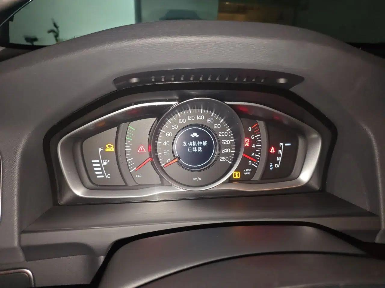 Volvo S60 2017 S60L T3 Smart Upgrade Edition — миниатюра 12