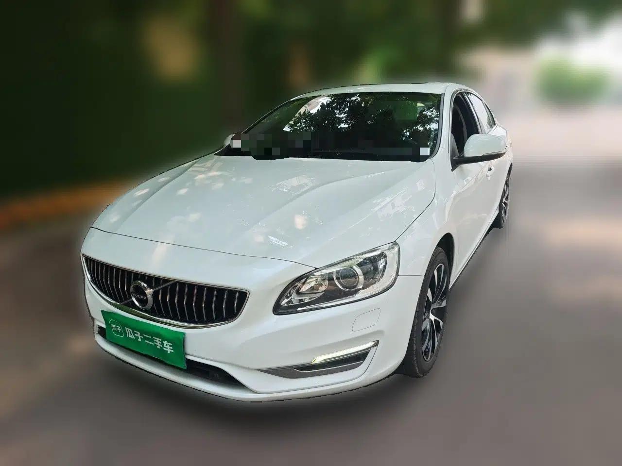 Volvo S60 2019 S60L Facelift T5 Intelligent Advanced Edition — миниатюра 1