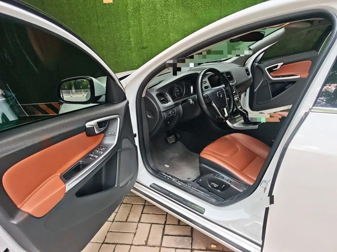 Volvo S60 2019 S60L Facelift T5 Intelligent Advanced Edition — миниатюра 13