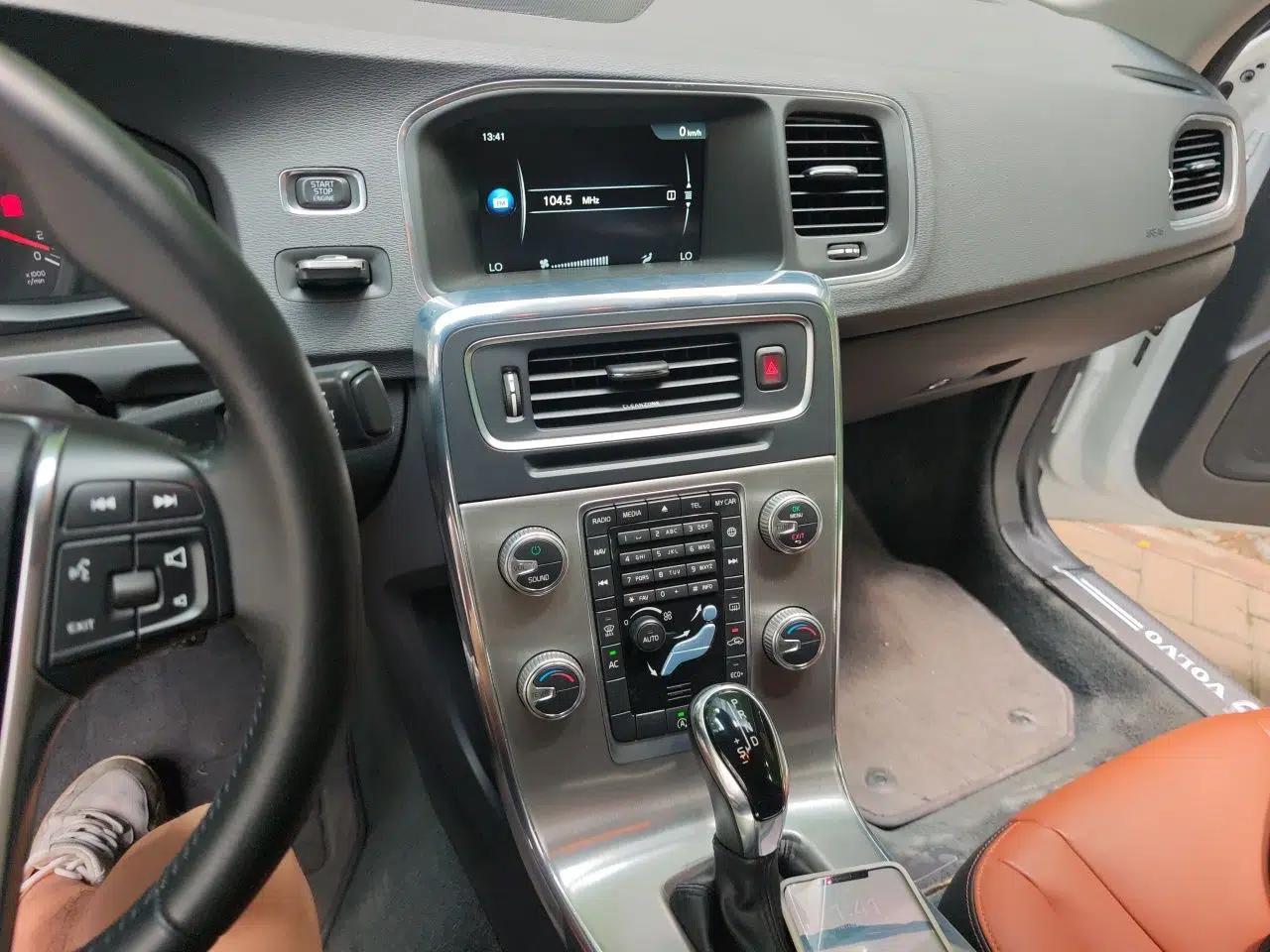 Volvo S60 2019 S60L Facelift T5 Intelligent Advanced Edition — миниатюра 10