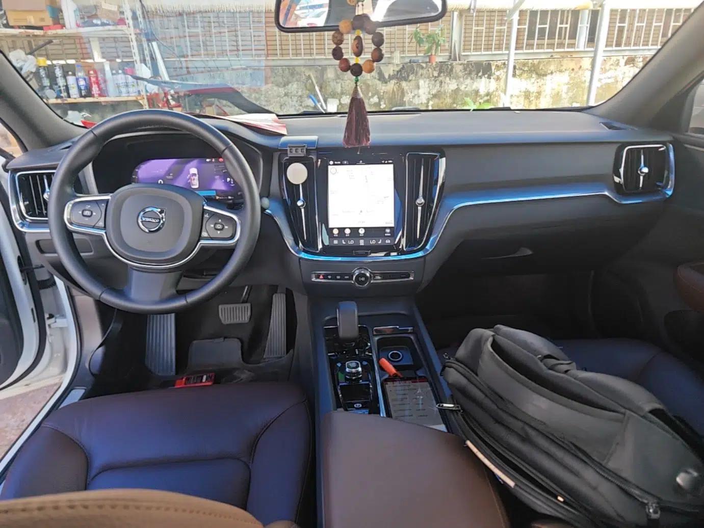 Volvo S60 2024 B4 Zhiyi Luxury Edition — миниатюра 17
