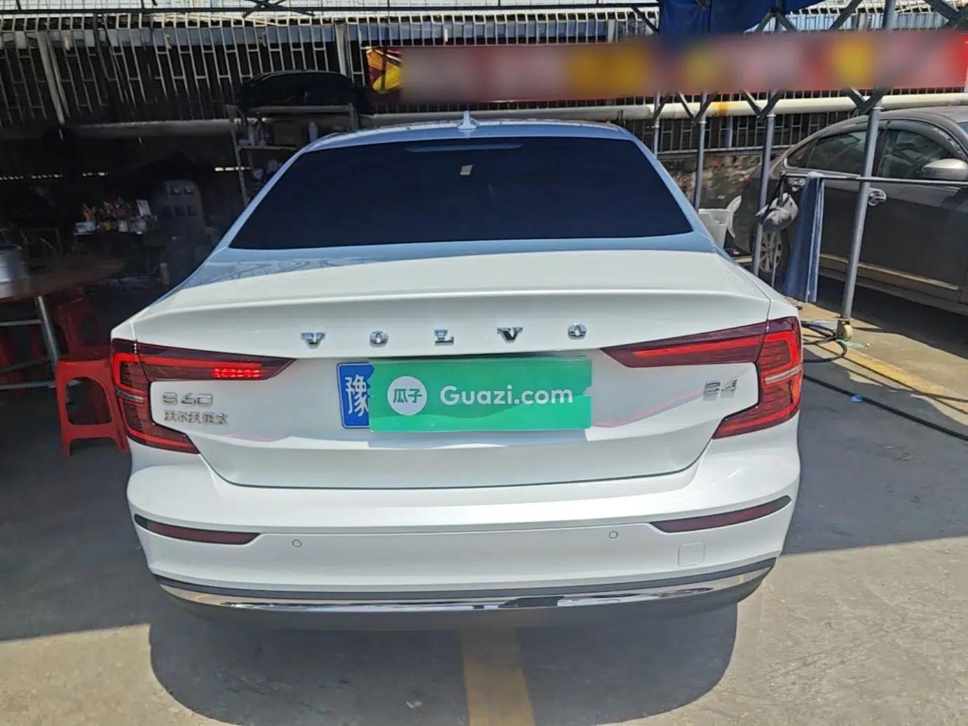 Volvo S60 2024 B4 Zhiyi Luxury Edition — миниатюра 5