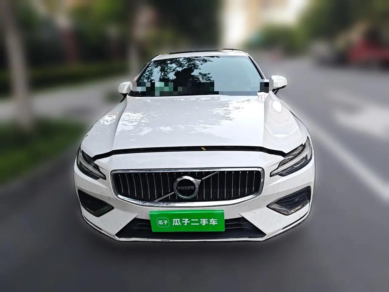 Volvo S60 2021 T4 Zhiyi Luxury Edition — миниатюра 2