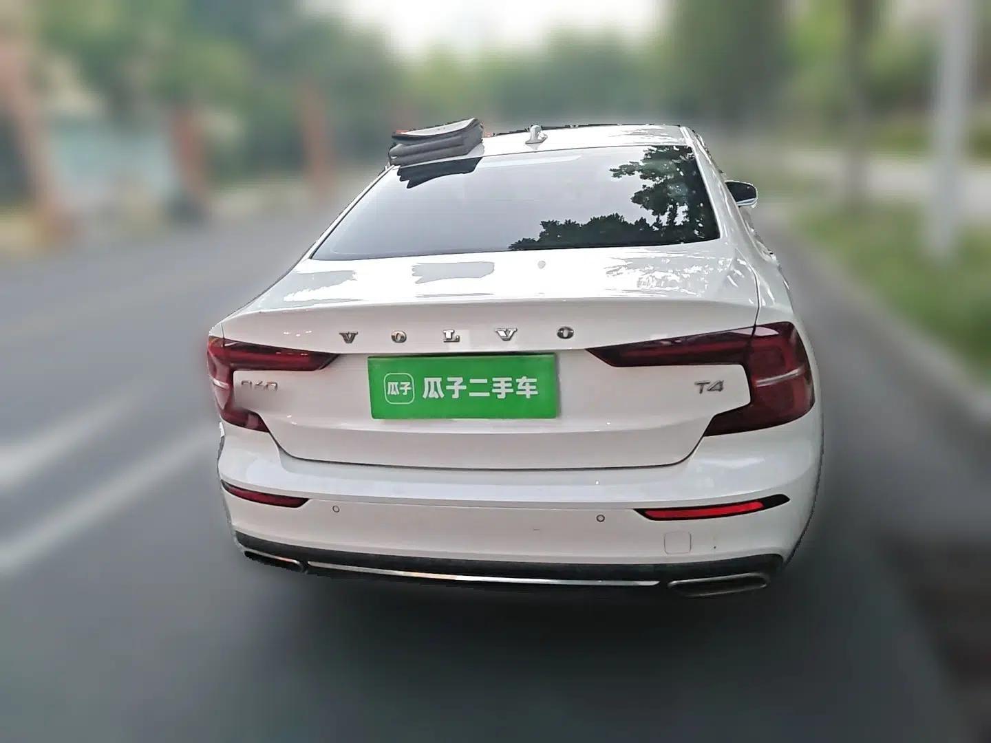 Volvo S60 2021 T4 Zhiyi Luxury Edition — миниатюра 5