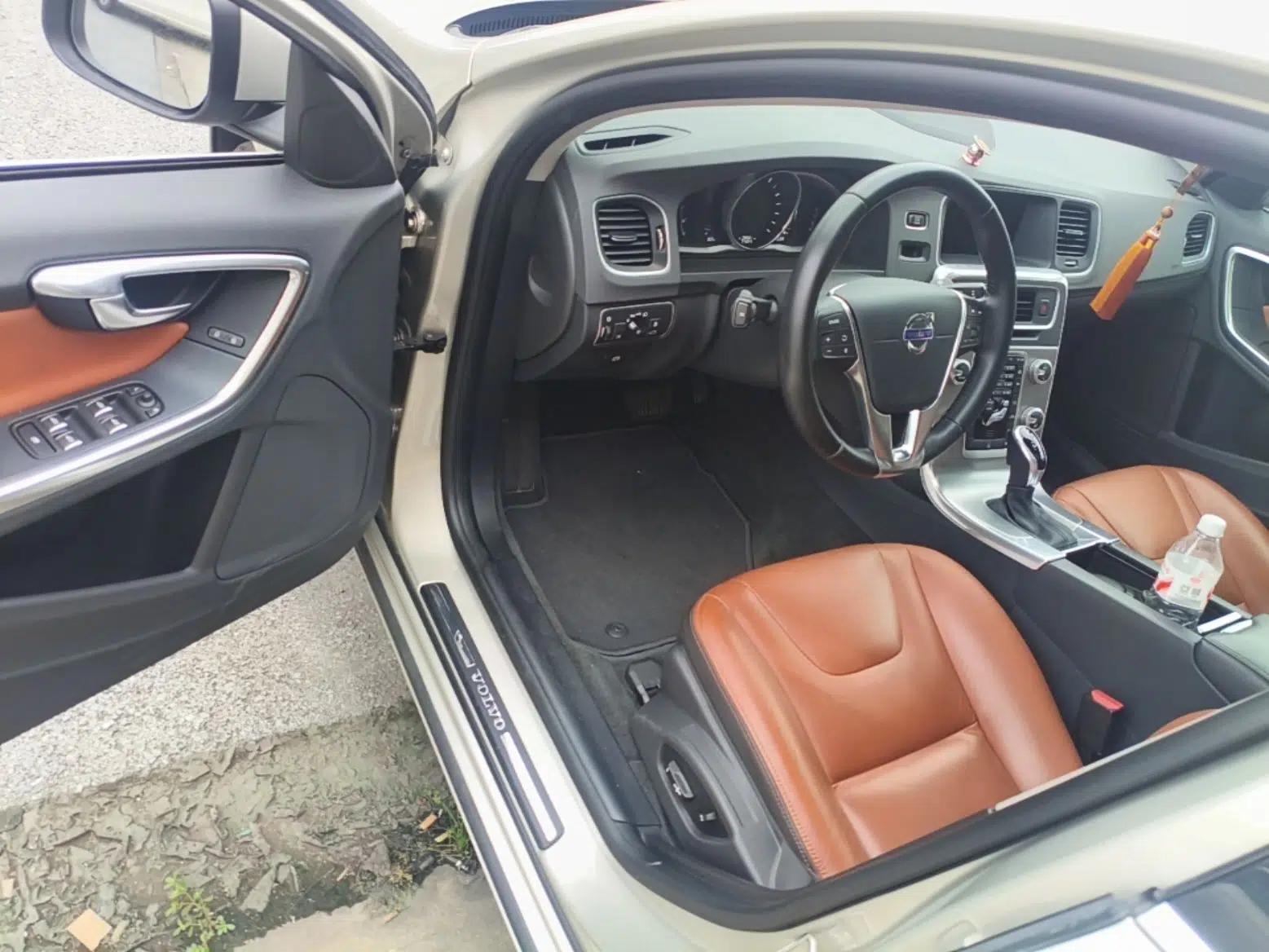 Volvo S60 2017 S60L T4 Smart Range Edition — миниатюра 18