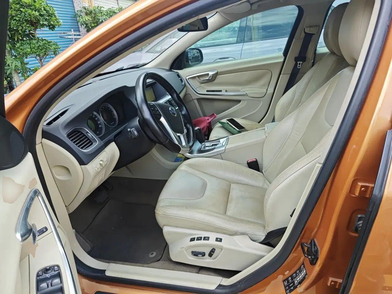 Volvo S60 2012 T5 Zhiya Edition — миниатюра 15