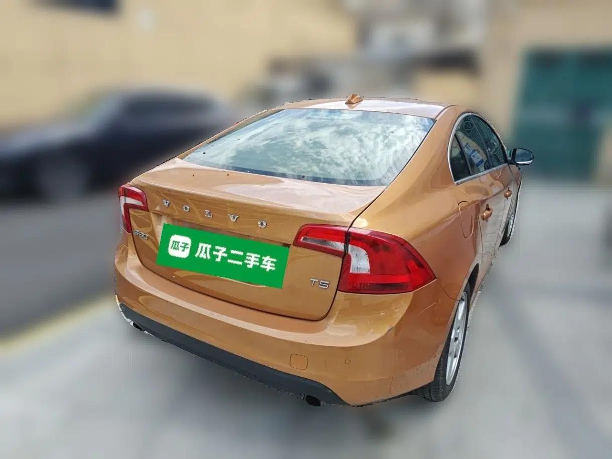 Volvo S60 2012 T5 Zhiya Edition — миниатюра 6