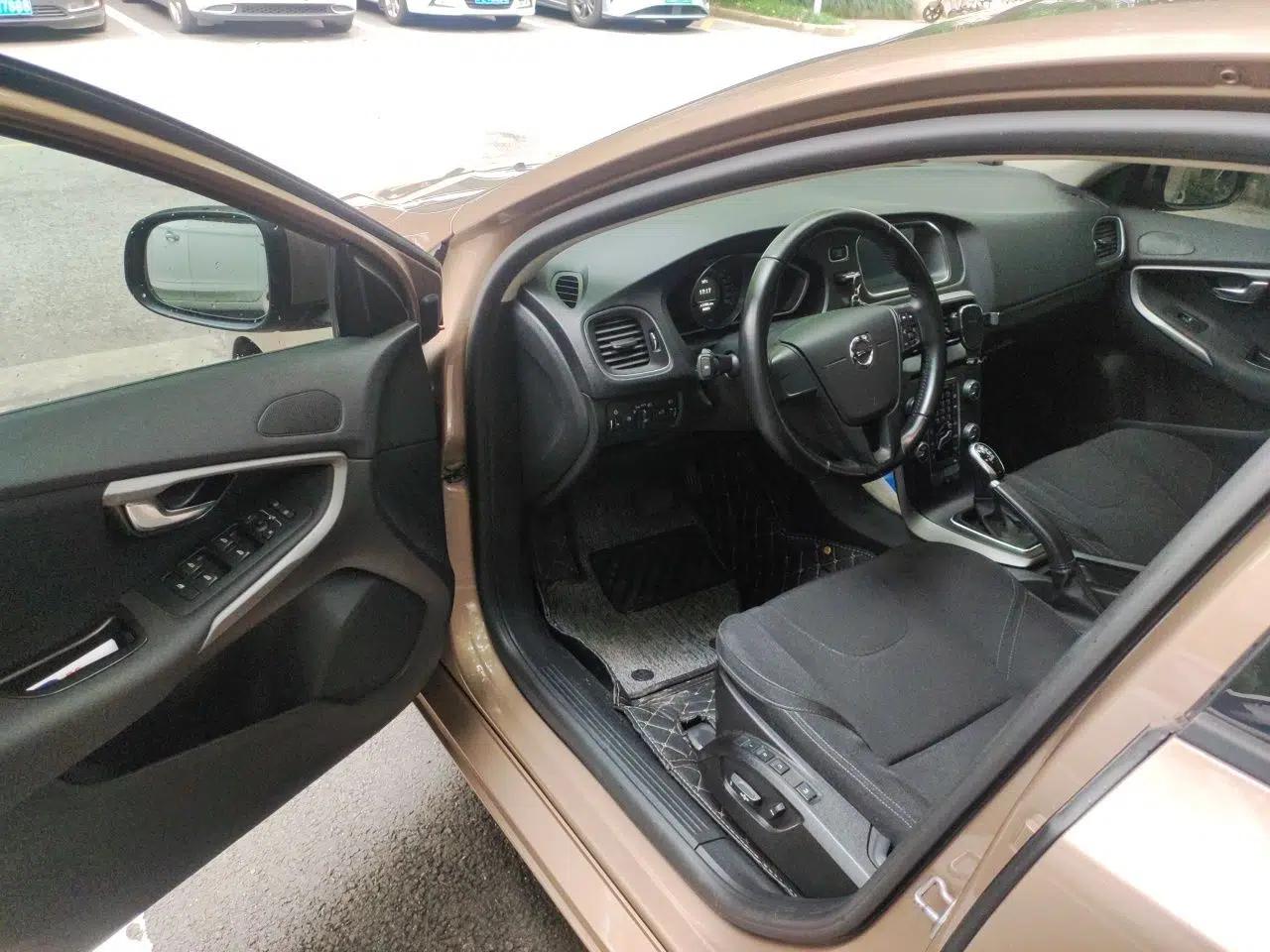 Volvo V40 2017 T3 Smart Edition — миниатюра 16