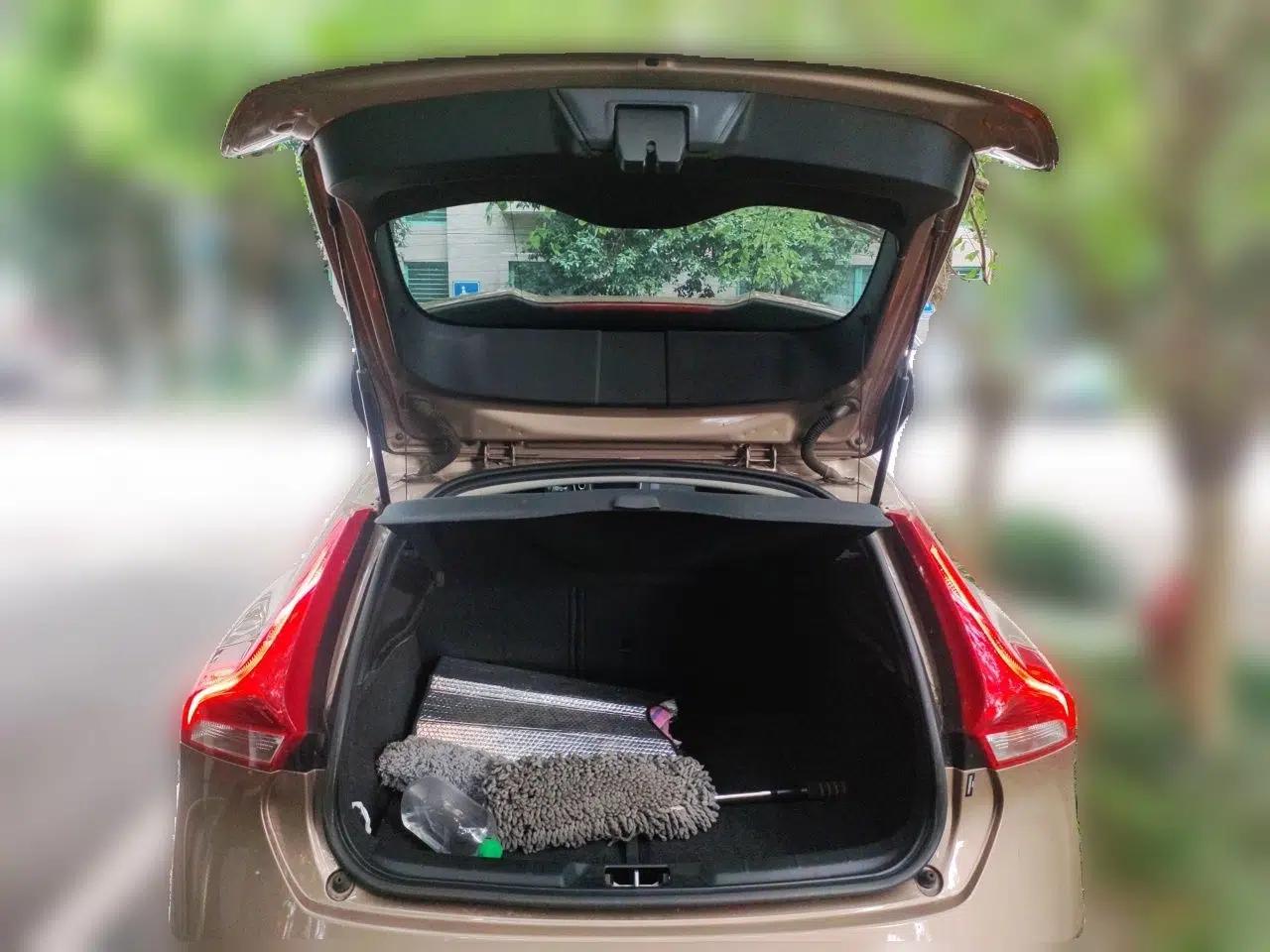Volvo V40 2017 T3 Smart Edition — миниатюра 19