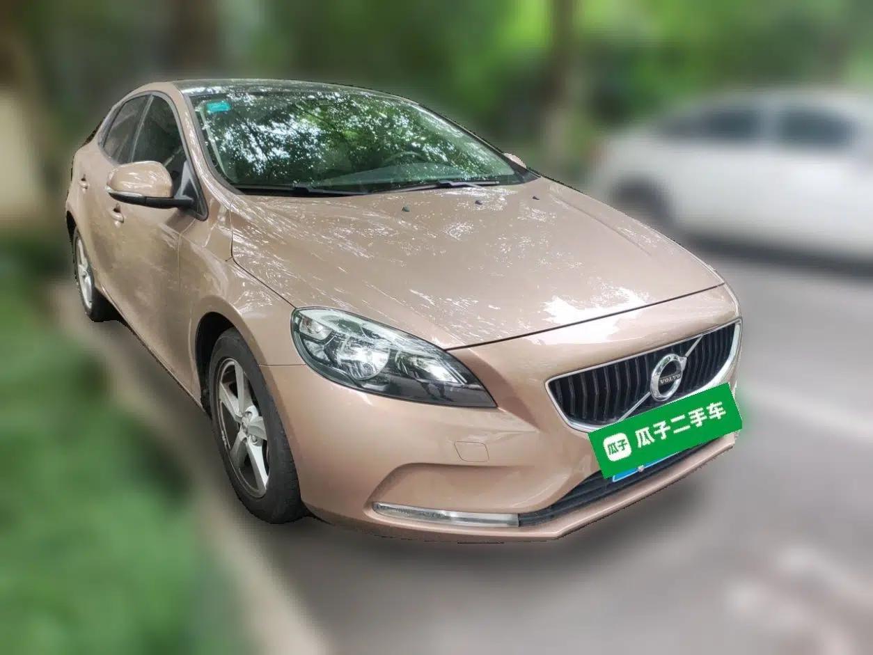 Volvo V40 2017 T3 Smart Edition — миниатюра 3