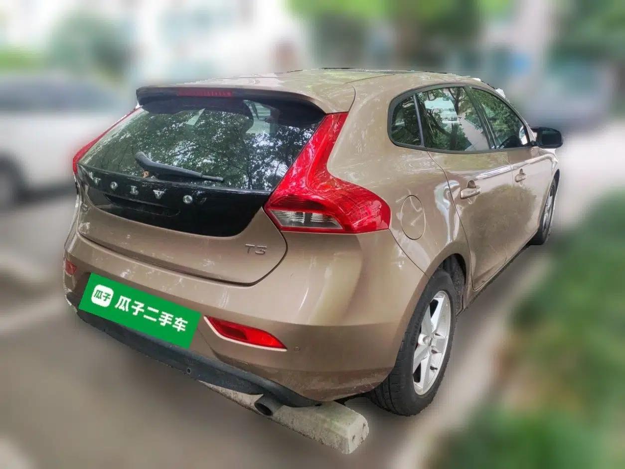 Volvo V40 2017 T3 Smart Edition — миниатюра 6