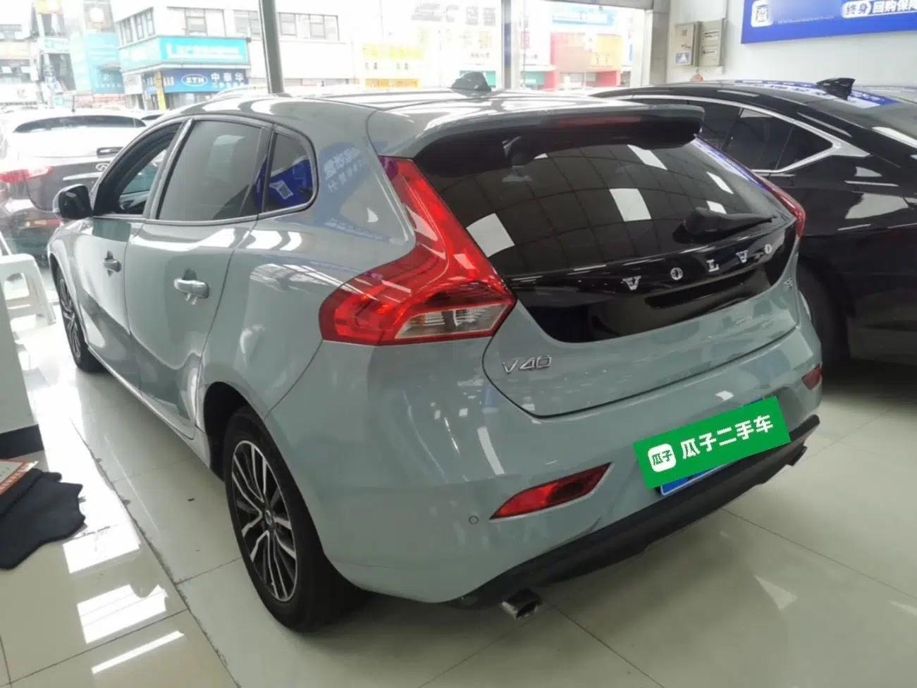 Volvo V40 2017 T3 Zhiyi Edition — миниатюра 4