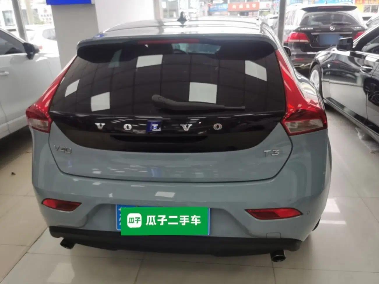 Volvo V40 2017 T3 Zhiyi Edition — миниатюра 5