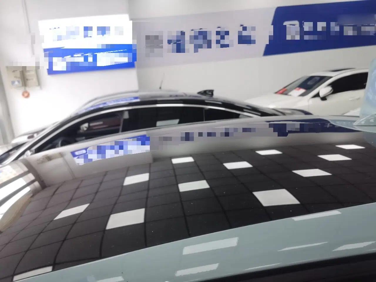 Volvo V40 2017 T3 Zhiyi Edition — миниатюра 7