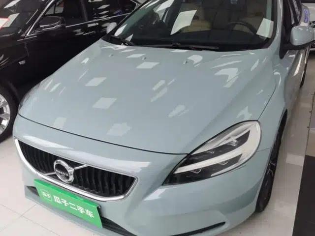 Volvo V40 2017 T3 Zhiyi Edition