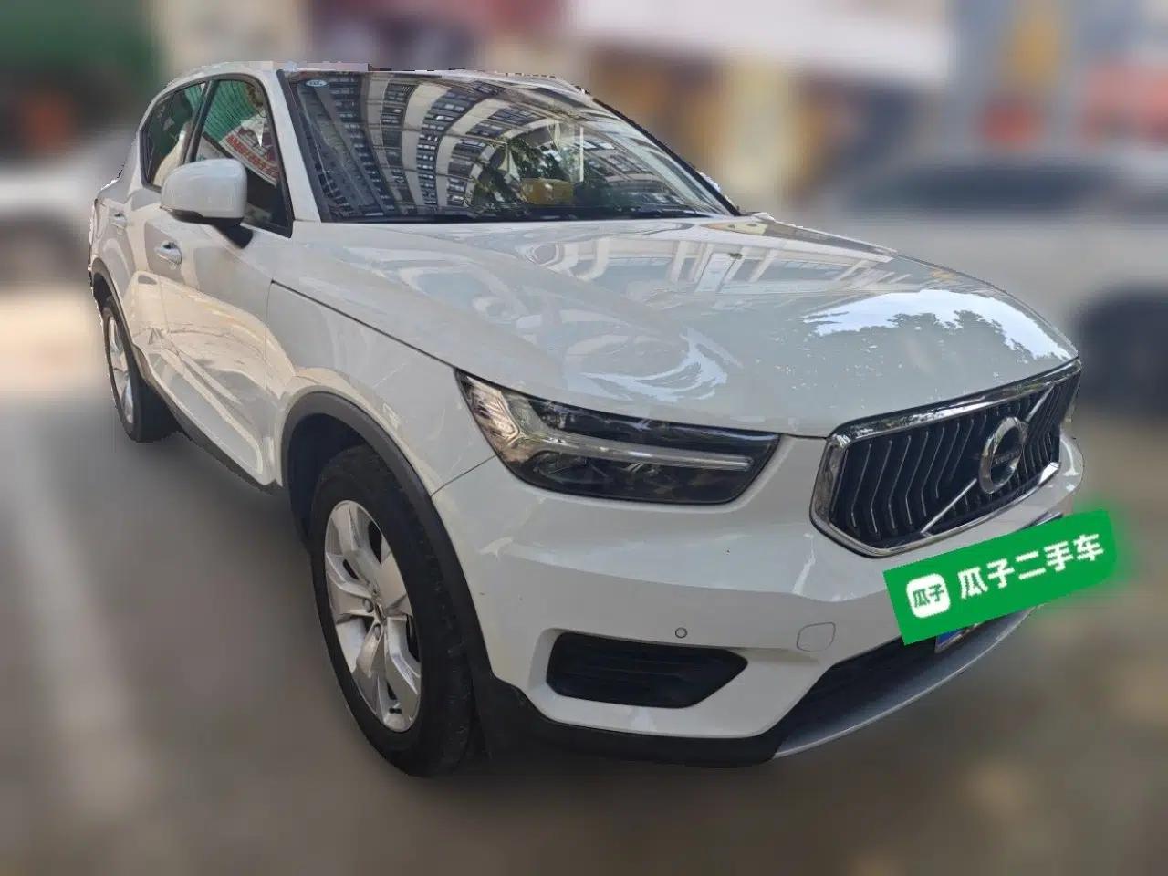 Volvo XC40 2020 T3 Smart & Stylish Edition — миниатюра 3