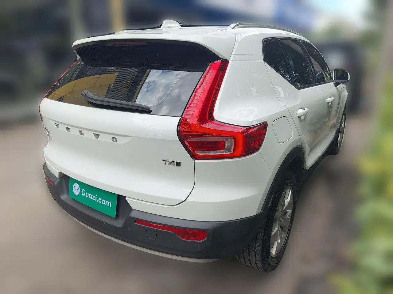 Volvo XC40 2022 T4 Four-Wheel Drive Smart & Stylish Edition — миниатюра 6