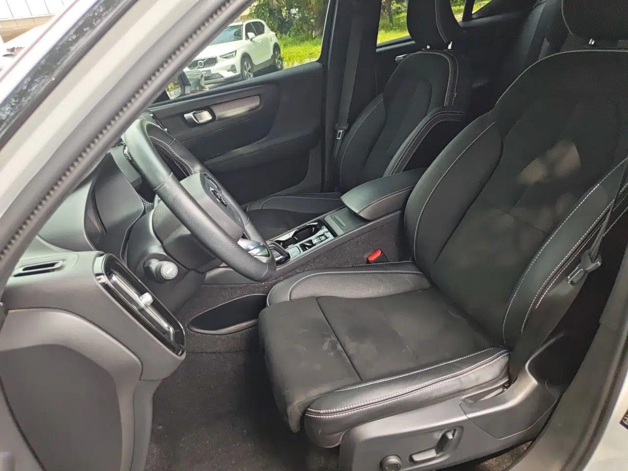 Volvo XC40 2021 T4 Four-Wheel Drive Smart & Sporty Edition — миниатюра 15
