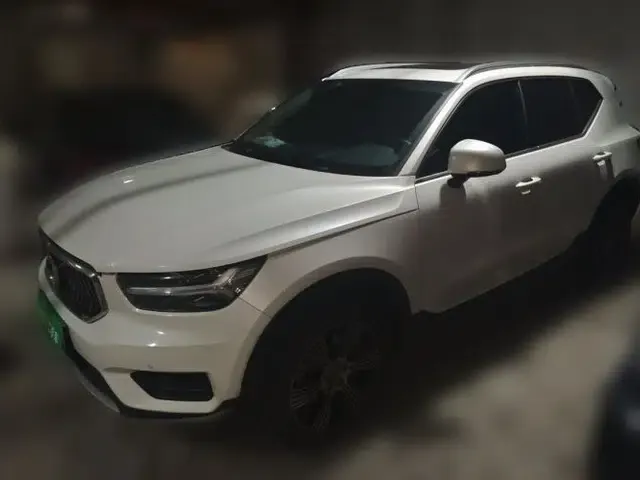 Volvo XC40 2021 T3 Zhiyuan Luxury Edition