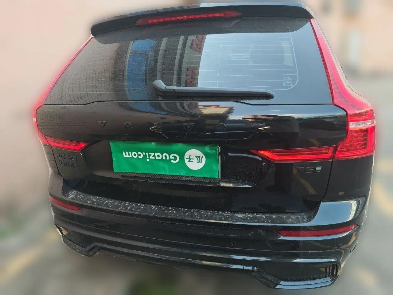 Volvo XC60 New Energy 2025 Plug-in Hybrid Long-Range All-Wheel Drive Zhiyuan Extreme Night Black Edition — миниатюра 5