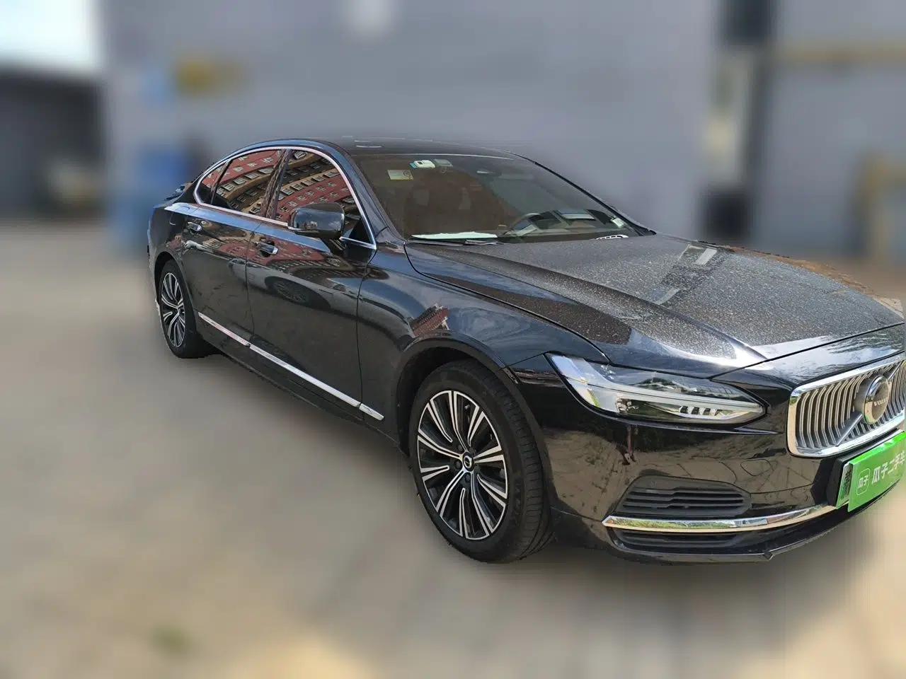Volvo S90 New Energy 2022 T8 eDrive Hybrid Luxury Edition — миниатюра 3