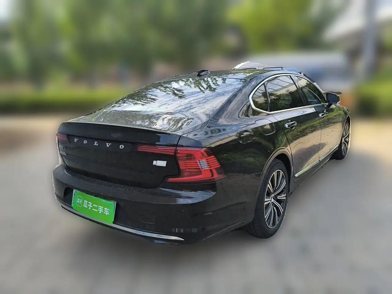 Volvo S90 New Energy 2022 T8 eDrive Hybrid Luxury Edition — миниатюра 6