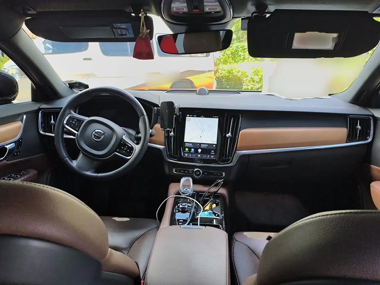 Volvo S90 New Energy 2022 T8 eDrive Hybrid Luxury Edition — миниатюра 9