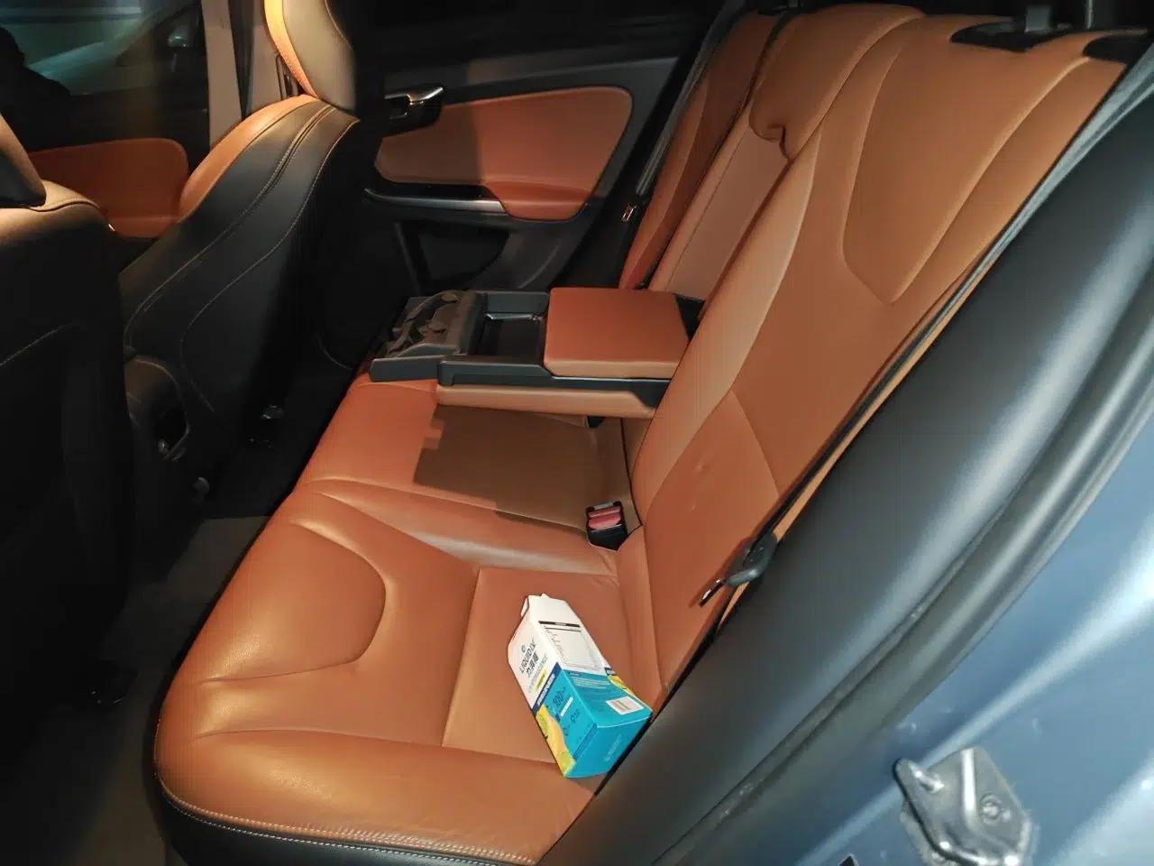 Volvo V60 2017 T5 Zhiya Edition China V Standard — миниатюра 17