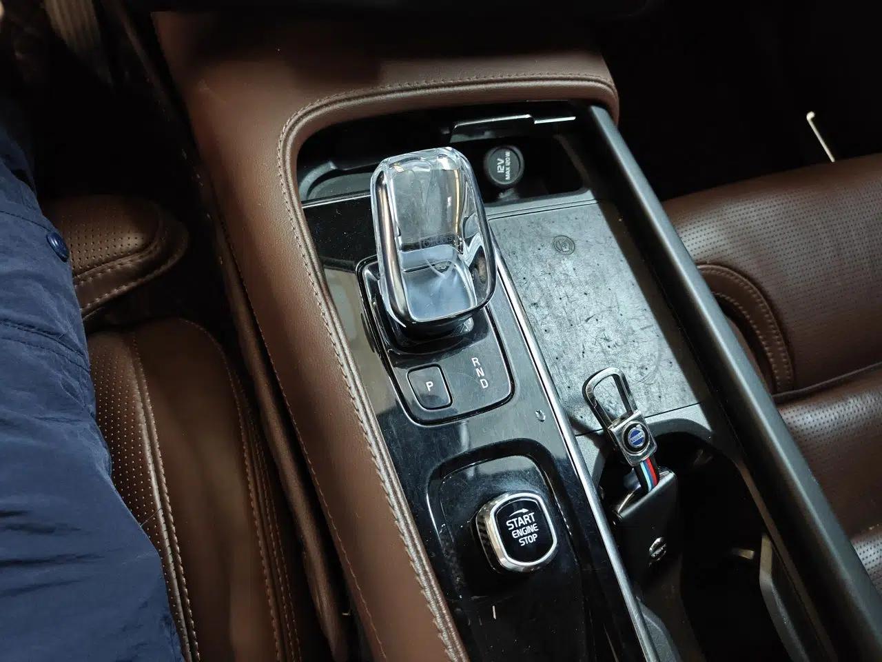 Volvo XC90 New Energy 2021 E-Drive Hybrid T8 Luxury Flagship 7-Seater — миниатюра 14