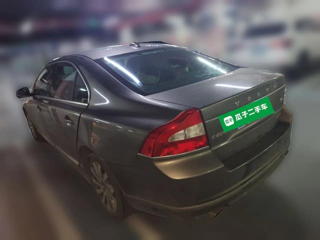 Volvo S80L 2012 2.0T T5 Luxury Edition — миниатюра 4