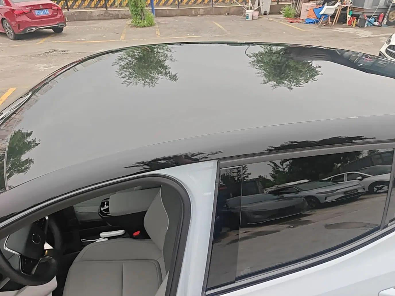 Volvo EX30 2025 Rear-Drive Long-Range Version Ultra — миниатюра 7