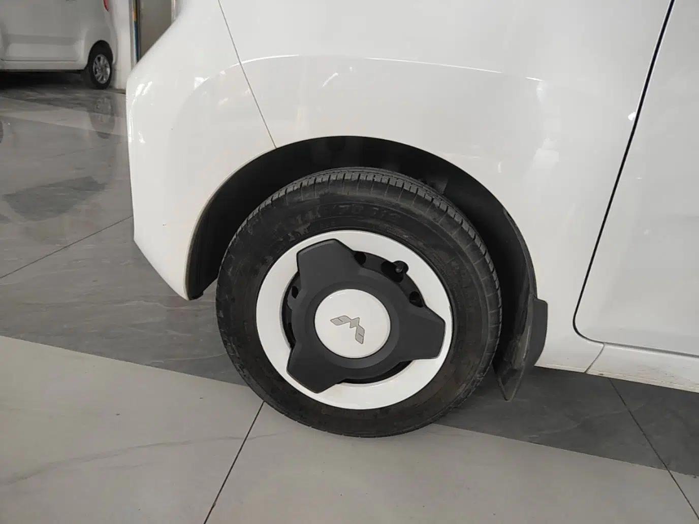 Wuling Hongguang MINIEV 2022 Zizai Version Lithium-NMC — миниатюра 10