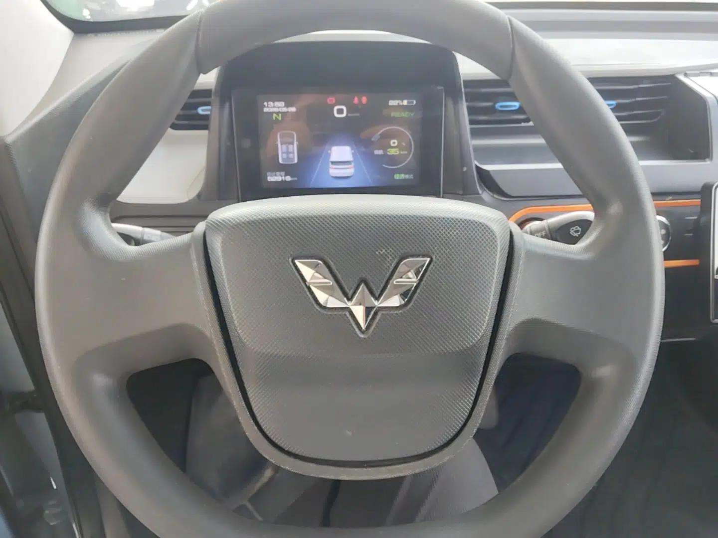 Wuling Hongguang MINIEV 2020 Enjoyment Model Lithium Iron Phosphate — миниатюра 13