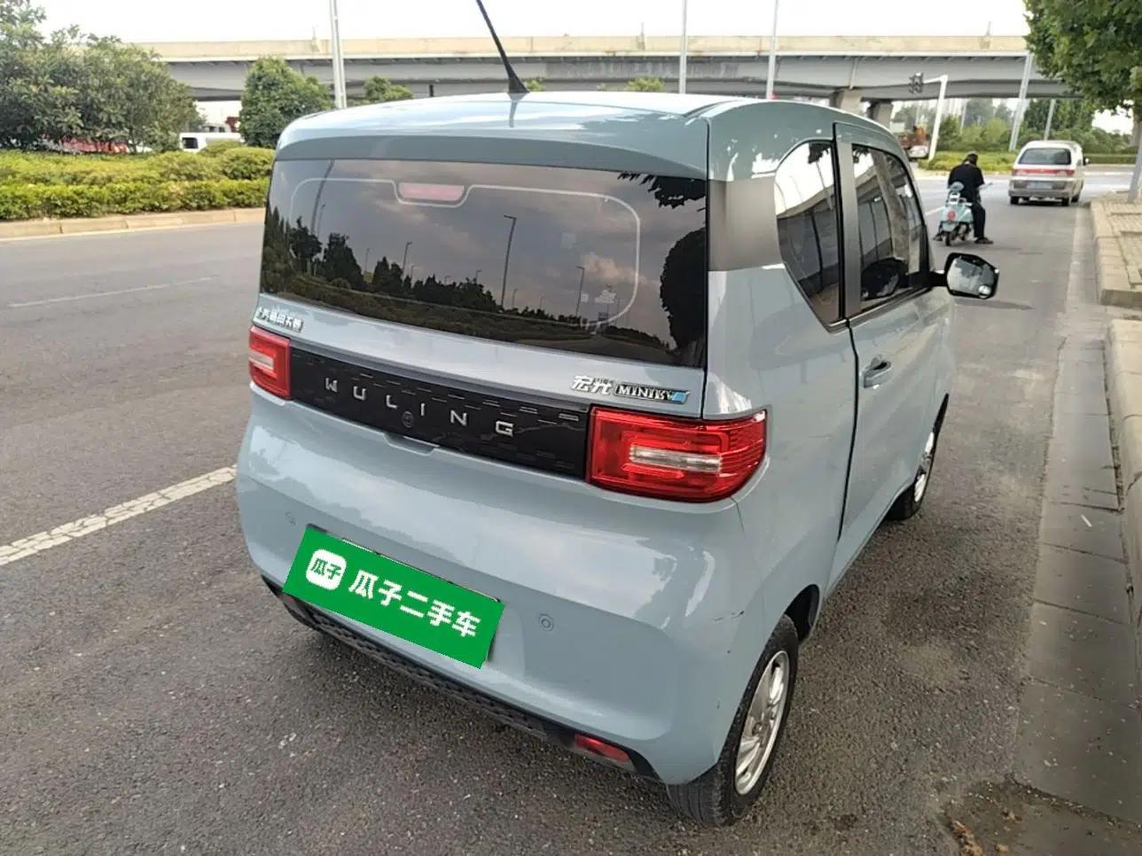 Wuling Hongguang MINIEV 2020 Enjoyment Model Lithium Iron Phosphate — миниатюра 6