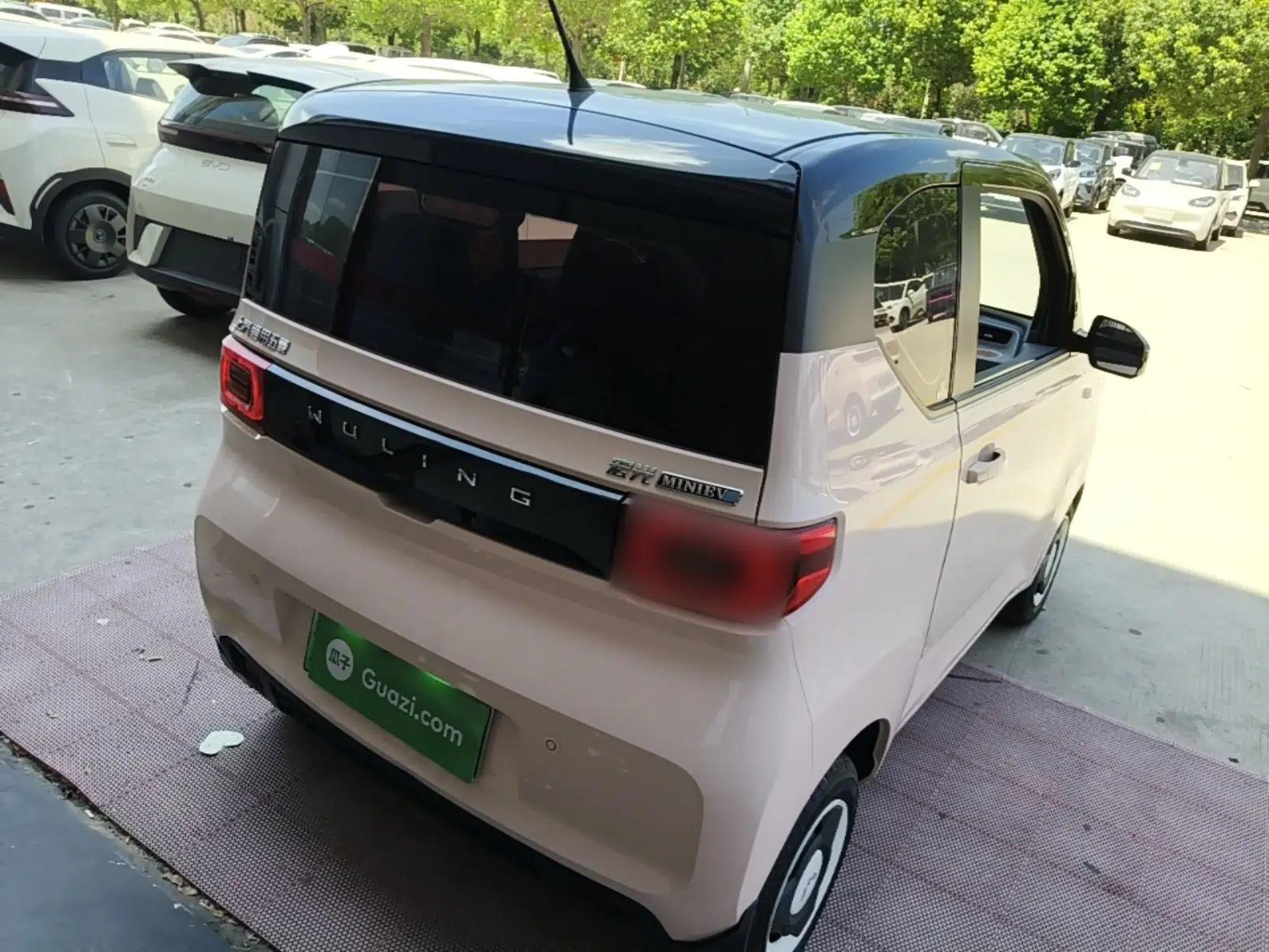 Wuling Hongguang MINIEV 2021 Macaron Fashion Model Lithium Iron Phosphate — миниатюра 6