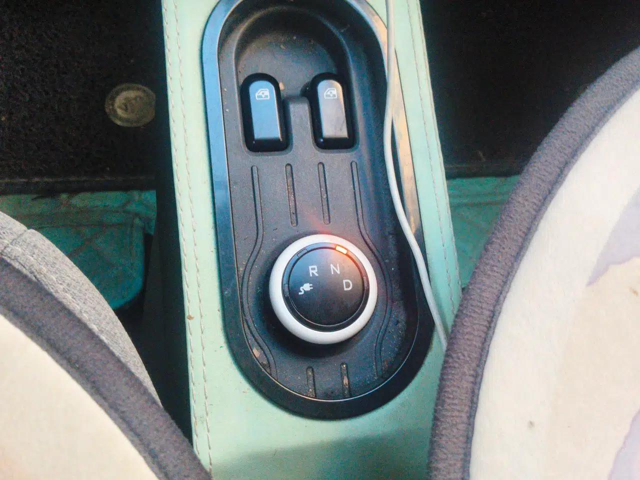 Wuling Hongguang MINIEV 2021 Macaron Premium Model – Lithium Iron Phosphate — миниатюра 11