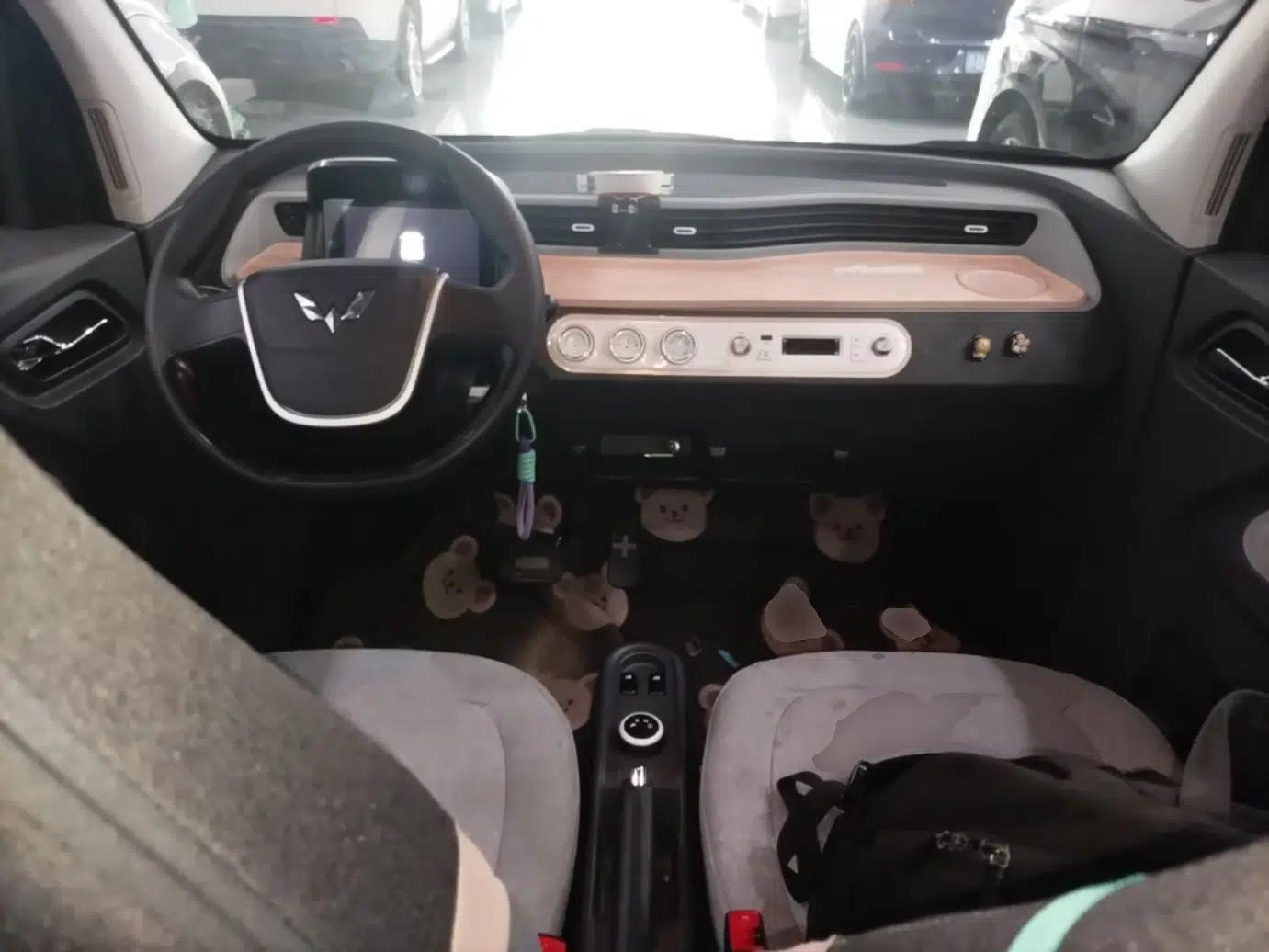 Wuling Hongguang MINIEV 2021 Macaron Premium Model – Lithium Iron Phosphate — миниатюра 17