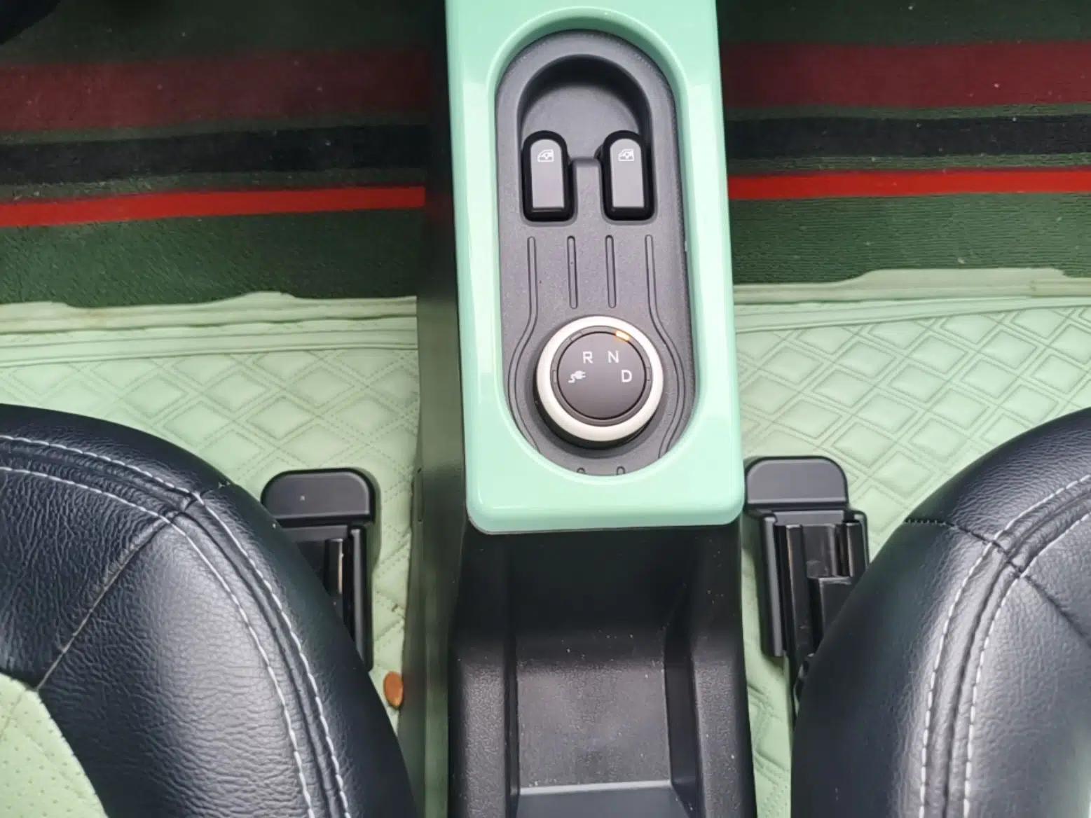 Wuling Hongguang MINIEV 2021 Macaron Premium Model – Lithium Iron Phosphate — миниатюра 16