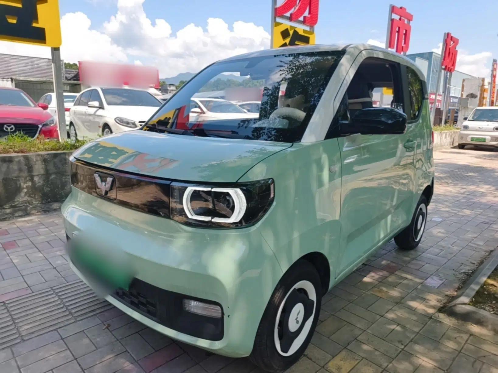 Wuling Hongguang MINIEV 2021 Macaron Premium Model – Lithium Iron Phosphate — миниатюра 1