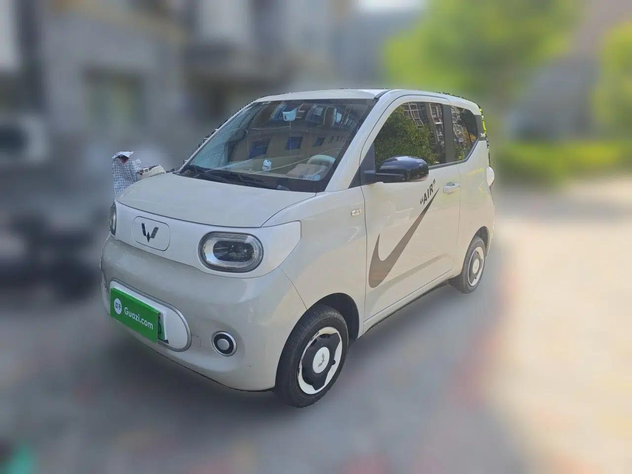 Wuling Hongguang MINIEV 2024 3rd Generation 215km Youth Edition — миниатюра 1