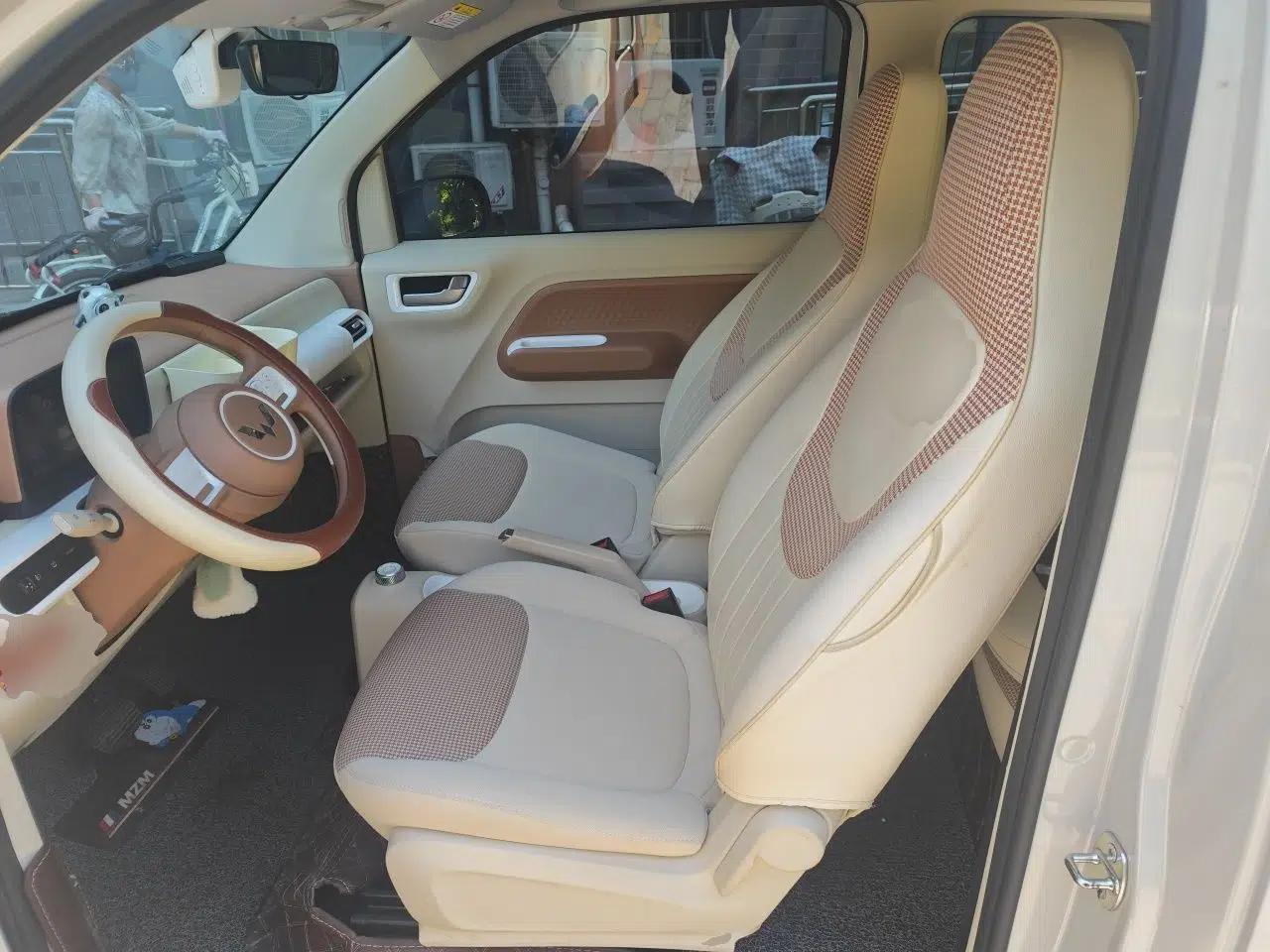 Wuling Hongguang MINIEV 2024 3rd Generation 215km Youth Edition — миниатюра 15