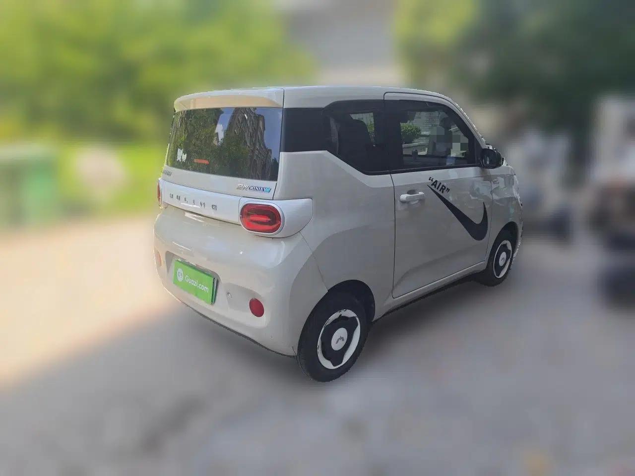 Wuling Hongguang MINIEV 2024 3rd Generation 215km Youth Edition — миниатюра 6