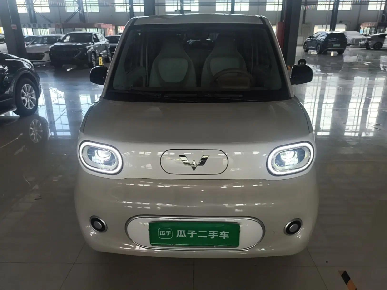 Wuling Hongguang MINIEV 2024 3rd Generation 215km Youth Edition — миниатюра 2