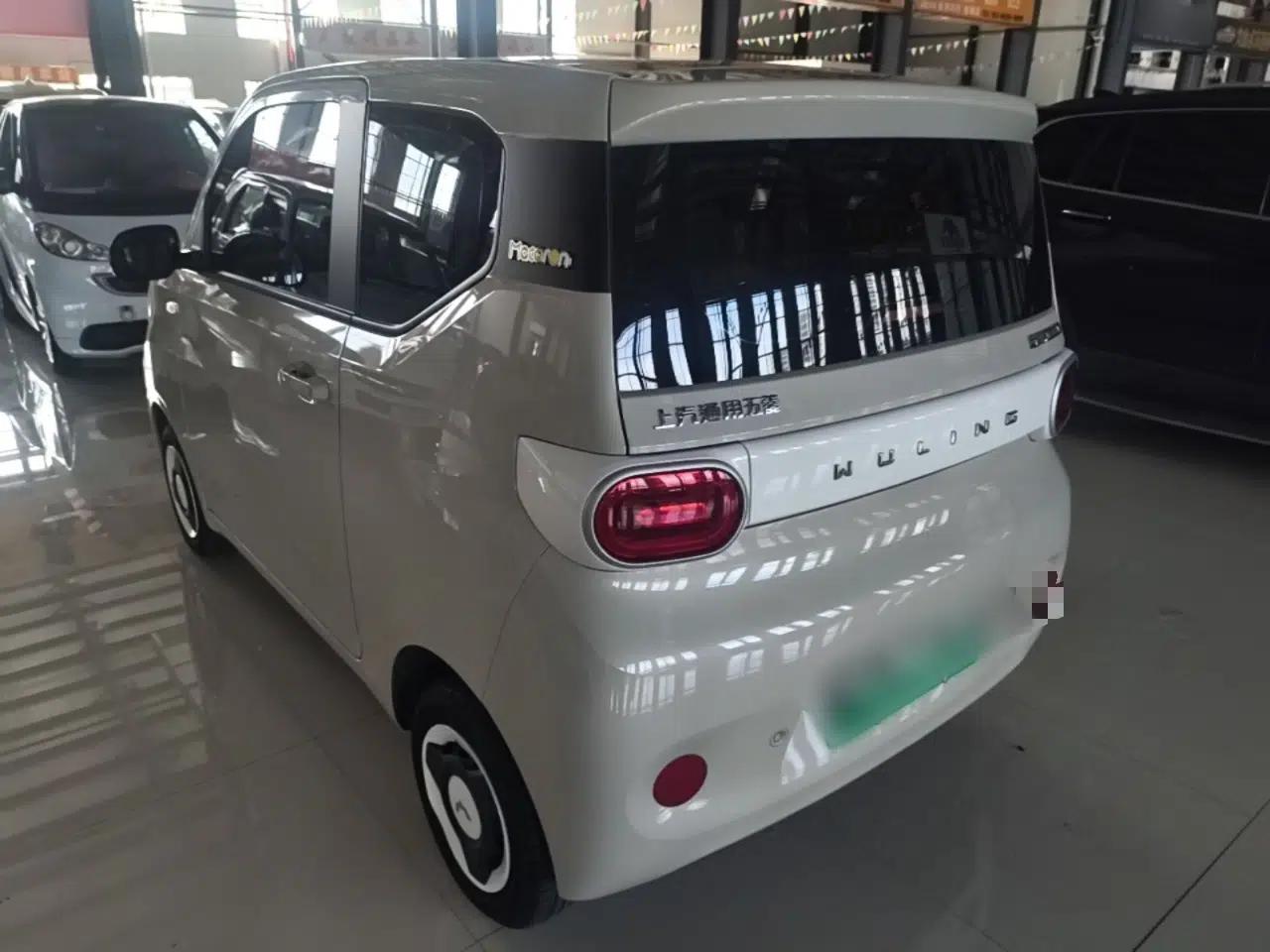 Wuling Hongguang MINIEV 2024 3rd Generation 215km Youth Edition — миниатюра 4