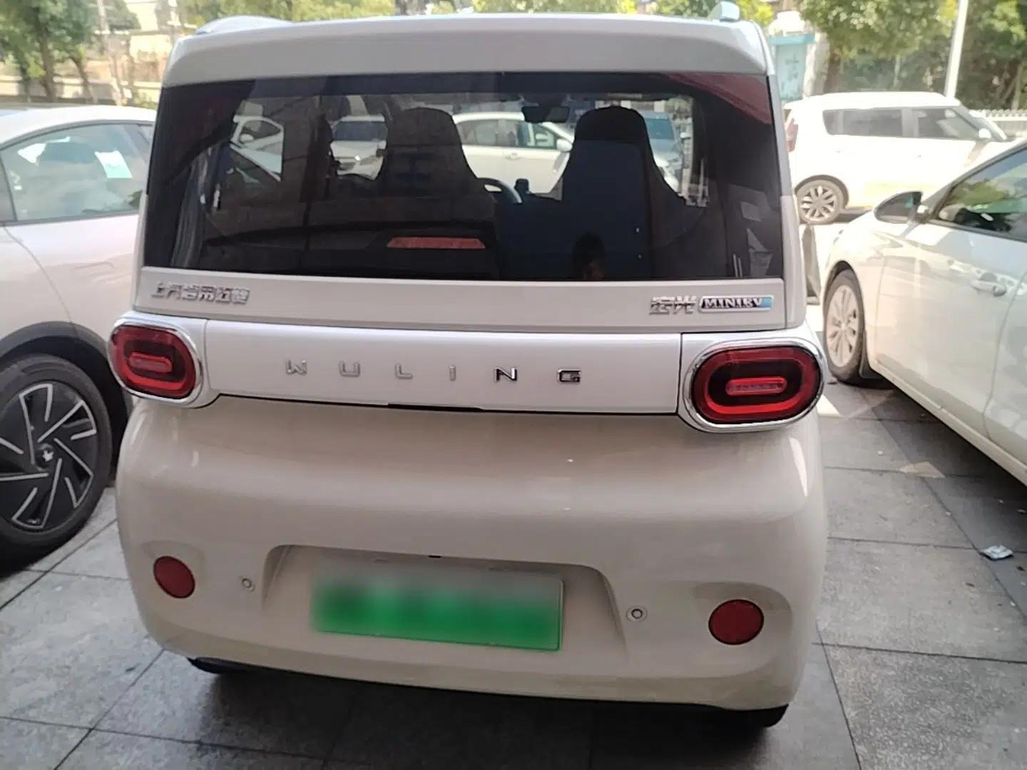 Wuling Hongguang MINIEV 2024 3rd Generation 215km Advanced Version — миниатюра 5
