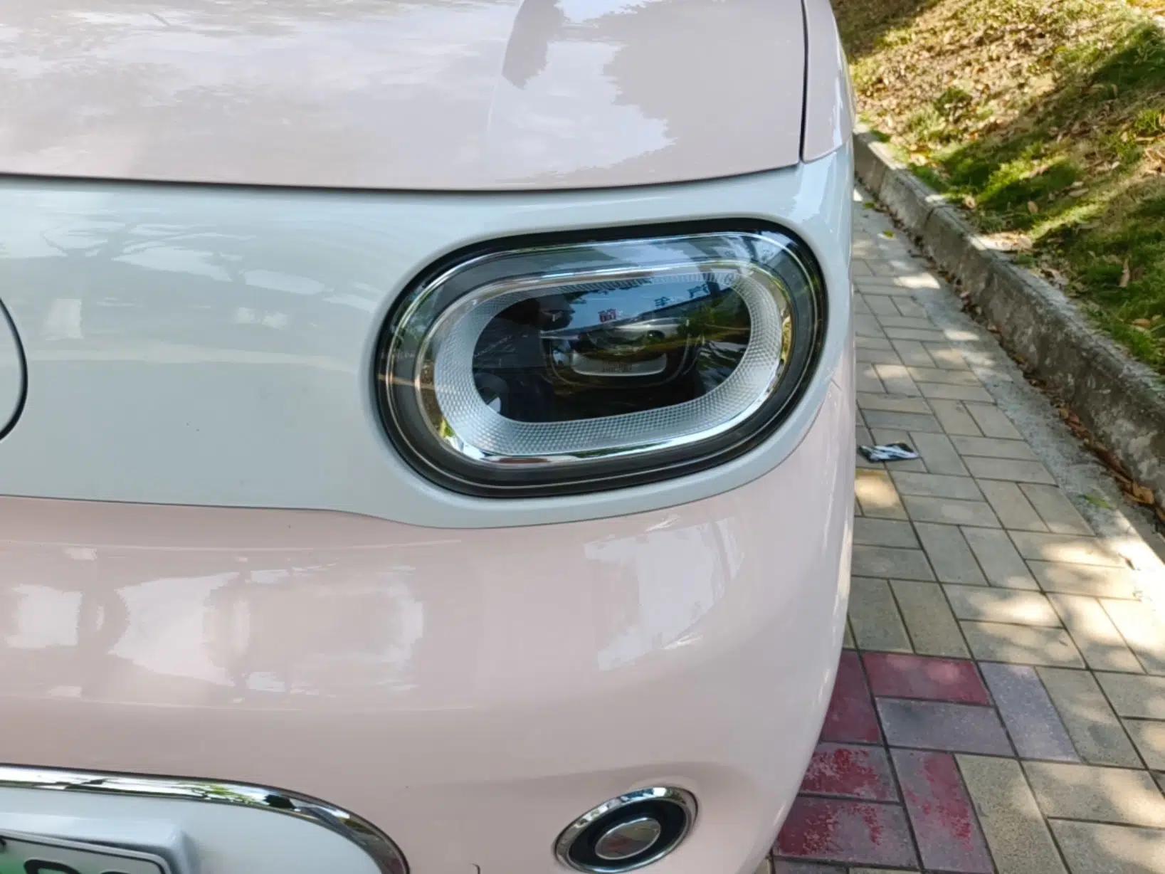 Wuling Hongguang MINIEV 2024 3rd Generation 215km Advanced Version — миниатюра 8