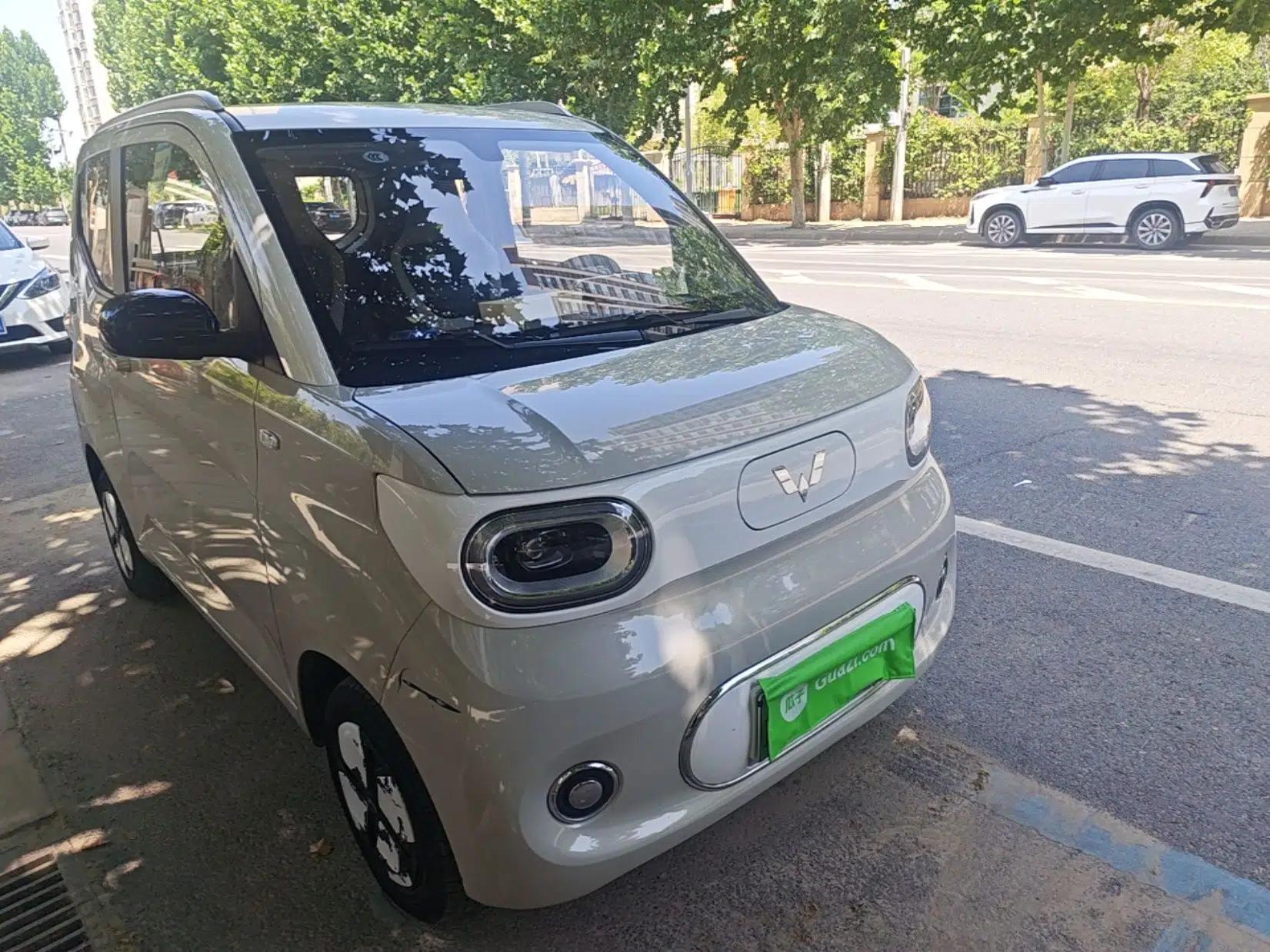 Wuling Hongguang MINIEV 2024 3rd Generation 215km Advanced Version — миниатюра 3