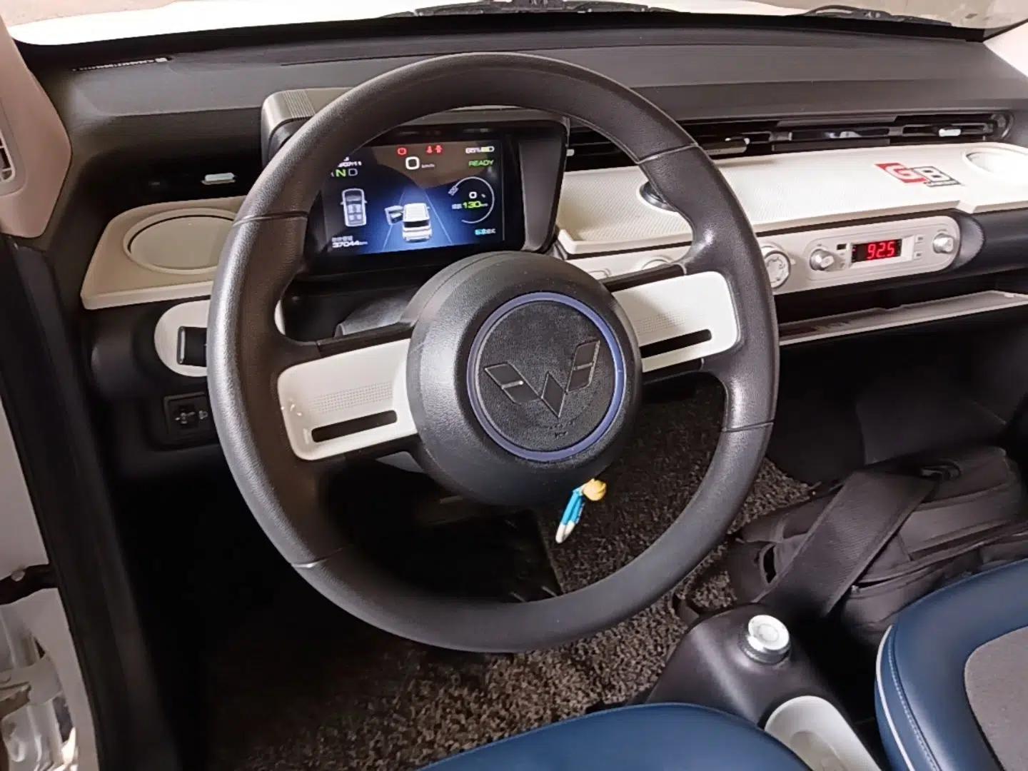 Wuling Hongguang MINIEV 2022 GAMEBOY 200km Gaming Edition with Lithium Iron Phosphate — миниатюра 13
